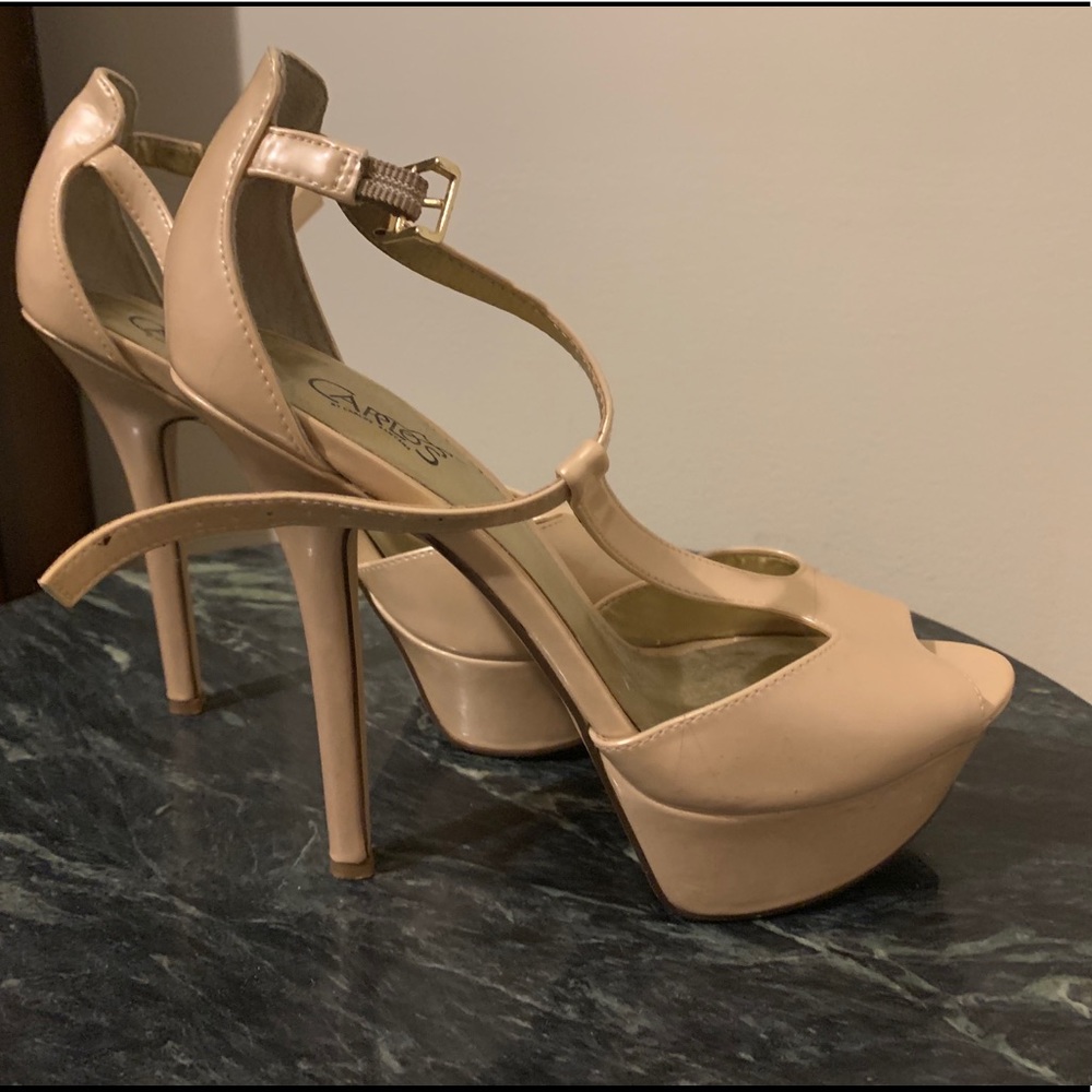 Excellent condition size 7